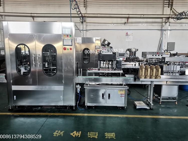 Engine oil lubricating oil Filling packaging Machine Line with Hooking Cap and sealing cap machi.jpg